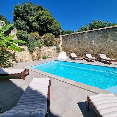 La Maison De Livia, Gite, Chambres Et Table D'Hotes, Entre Uzes Et Nimes Sauzet  Экстерьер фото